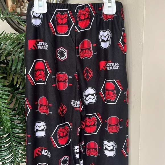 Brand New Disney 2-Piece Star Wars Storm Trooper Pajama Set Long Sleepwear - Picture 12 of 14